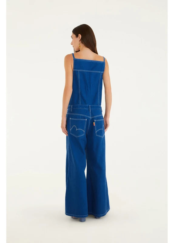Macacão Jeans Pantalona